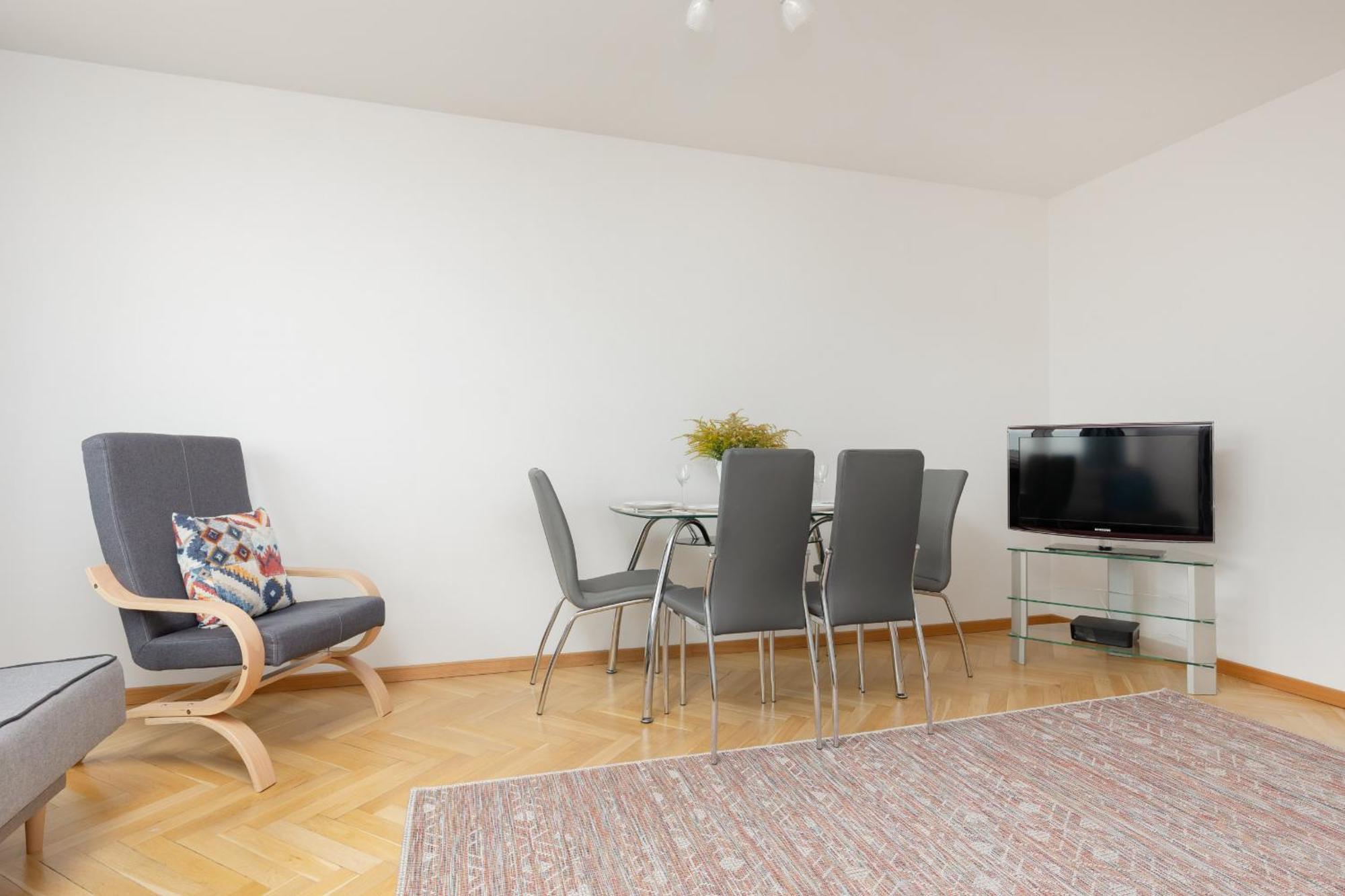 Apartments Wspolna 41 Warsaw By Renters Экстерьер фото