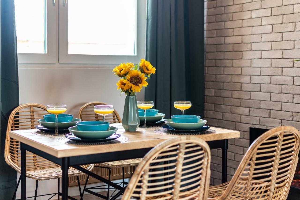 Apartments Wspolna 41 Warsaw By Renters Экстерьер фото