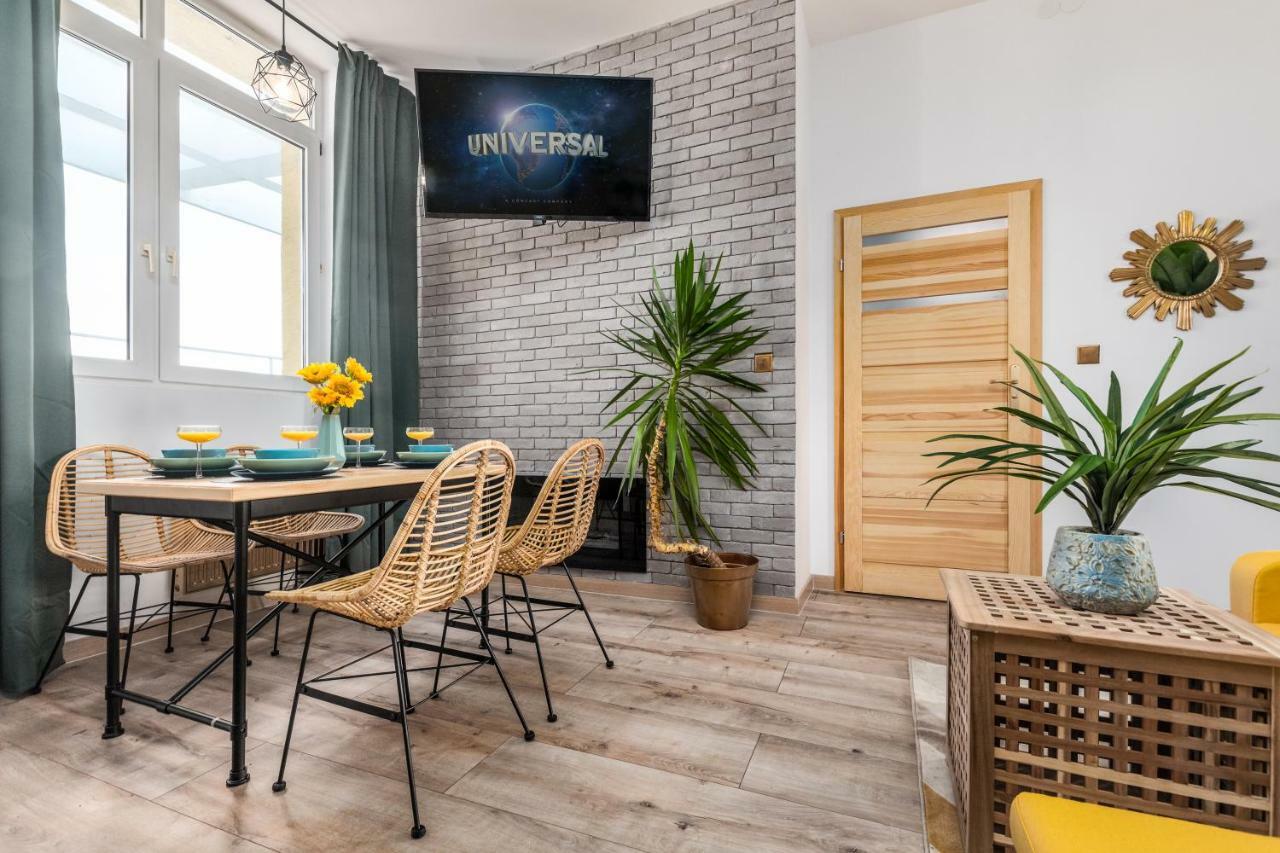 Apartments Wspolna 41 Warsaw By Renters Экстерьер фото