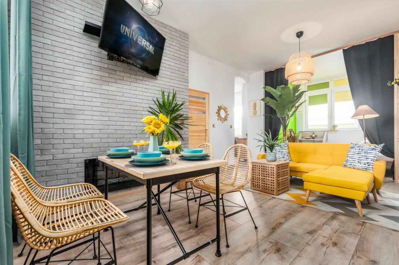 Apartments Wspolna 41 Warsaw By Renters Экстерьер фото